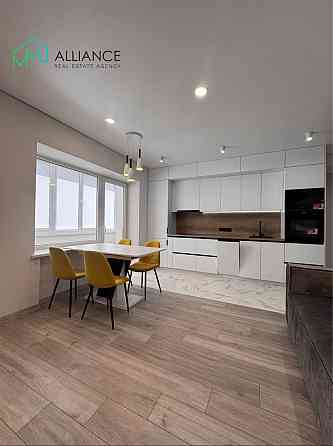 Продажа идеальной 3комн. квартиры в центре города, новострой! 2й этаж Днепр