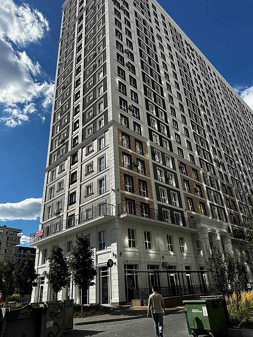 Продаж Квартира Нова Англія 3 кімнати Голосіївський Центр Без Ремонту Київ - зображення 1