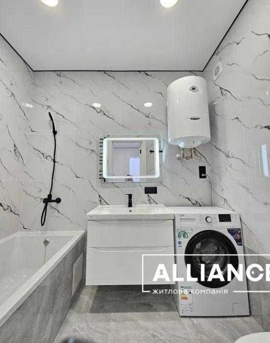 2к квартира! Заходь і живи. Ивано-Франковск - изображение 4