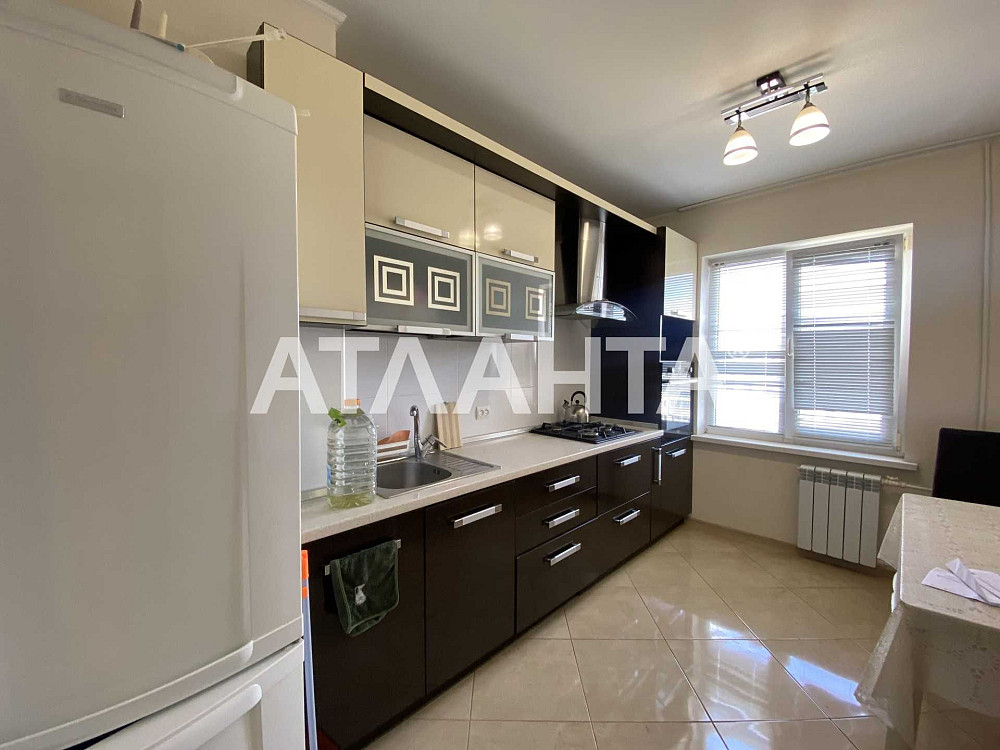 Трехкомнатная квартира на ул.Армейской. Одесса - изображение 1