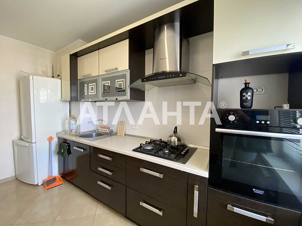 Трехкомнатная квартира на ул.Армейской. Одесса - изображение 2