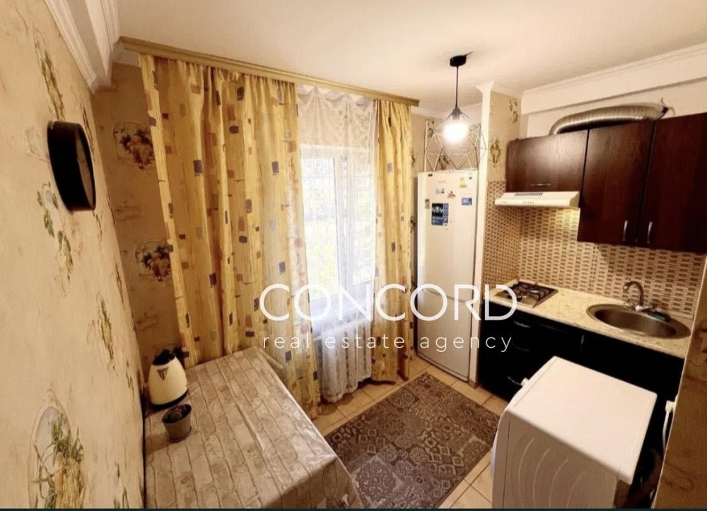 Метро Лісова, Чернігівська. Продам 1к Мілютенка вул., 24 Київ - зображення 1