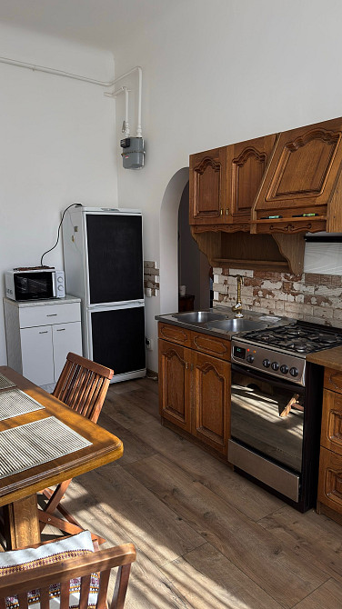 3-кімнатна квартира в історичному центрі міста Чернівці - зображення 6