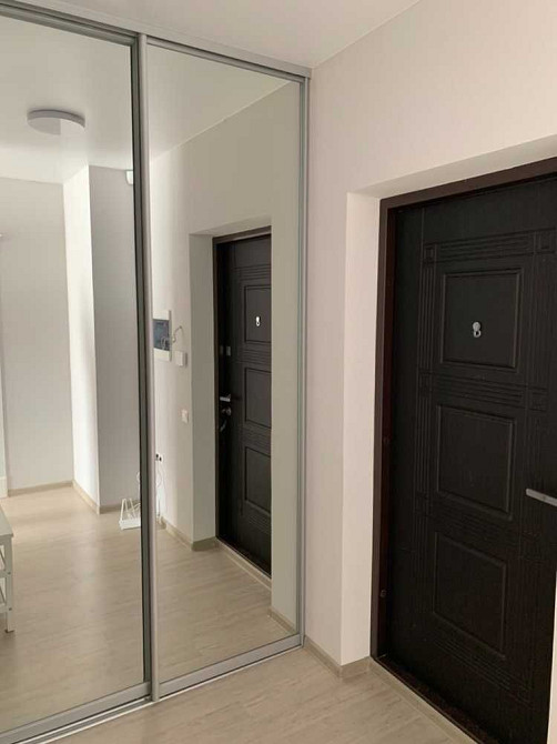 Новобудова! 2к студія 40м2 Севастопольска пл. Хороброго 11-Б Киев - изображение 1