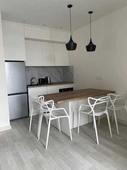 Новобудова! 2к студія 40м2 Севастопольска пл. Хороброго 11-Б Киев - изображение 2