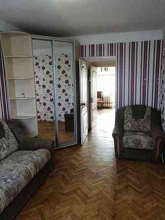 2к роздільна Левицького/Курчатова 17 метро Чернігівська або Лісова Киев