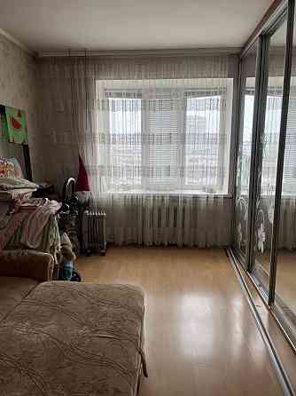 Оренда чудовоі двокімнатноі на Драгоманова 44 метро Позняки Киев