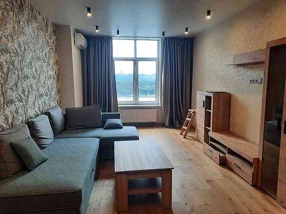 Шикарна 2-х кімн. кв. з якісним ремонтом, ЖК «Русанівська гавань». Киев