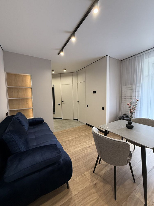 Бізнес клас! Неймовірна простора 1к з ремонтом та балконом Ірпінь - зображення 3