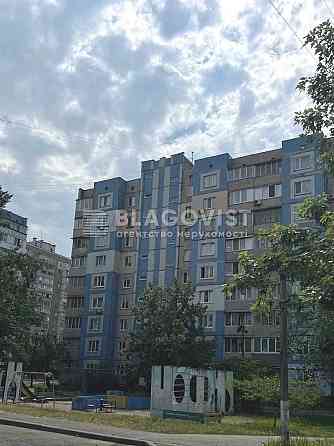 Продаж 3-кім кв на вулиці Здолбунівська 7а,  під ремонт Київ