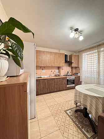 Продається простора 2 кімнатна квартира Ужгород