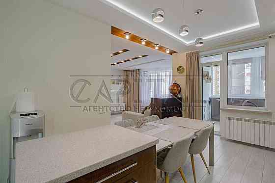 Оренда 2к ПРОСТОРОЇ  квартири на Анни Ахматової Киев