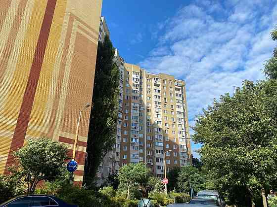 Оренда 1-кімнатної квартири метро Дорогожичі Бакиньска Киев