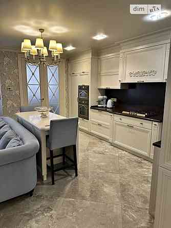 Оренда квартири класу vip по вул. Княгині Ольги 100Франківський район Львов