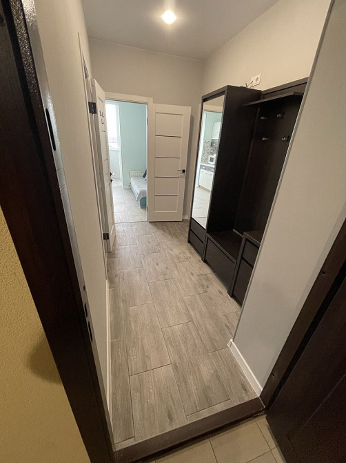 Здається 1-кімнатна квартира з якісним дизайнерським євроремонтом Святопетрівське (Києво-Свят.р-н) - зображення 1