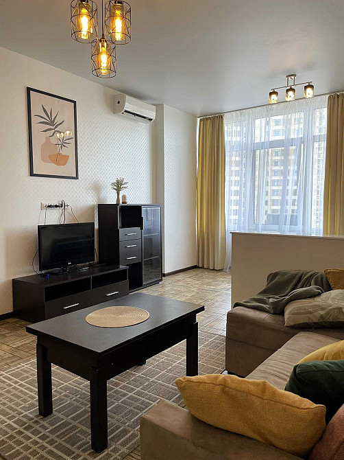 Сдам просторную квартиру. СВОЯ без комиссии, 27 Жемчужина. До лета. Одеса - зображення 2