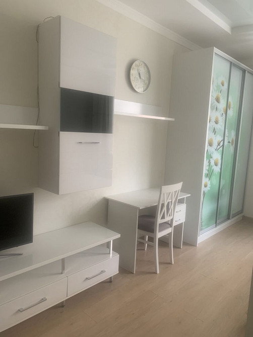 Парк победы , кухня студия + спальня Одеса - зображення 1