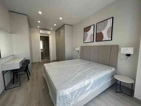 Перша здача! Сучасна квартира з дизайнерським інтер’єром Киев