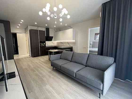 Перша здача! Сучасна квартира з дизайнерським інтер’єром Киев