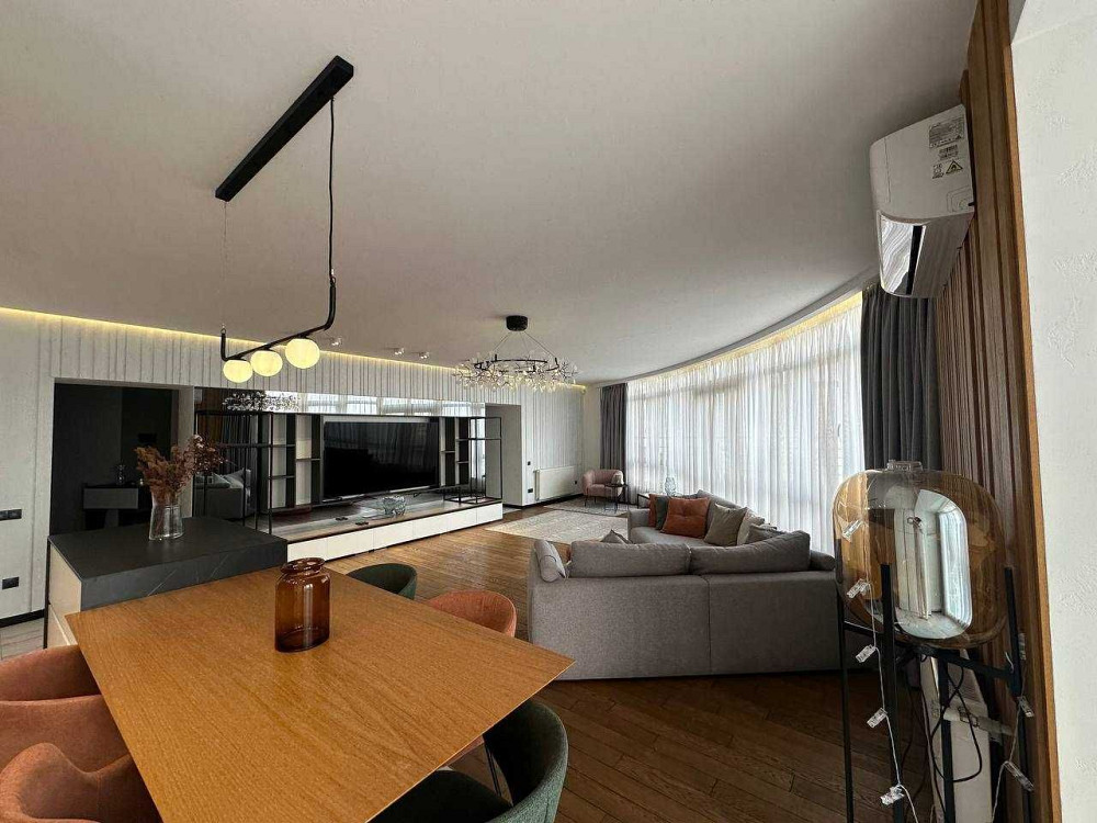 Пропонується простора, 2к +кухня студія з сучасним ремонтом Івано-Франківськ - зображення 2