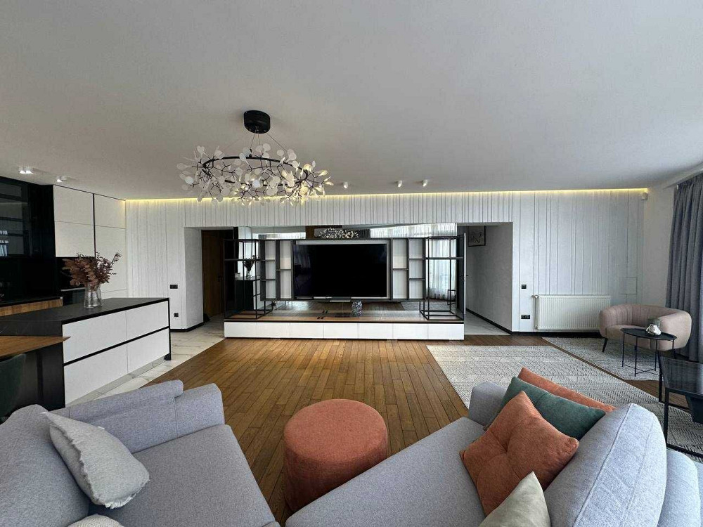 Пропонується простора, 2к +кухня студія з сучасним ремонтом Івано-Франківськ - зображення 5