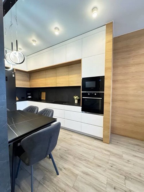 Продам дизайнерскую 2к квартиру в ЖК Грани Дніпро - зображення 2