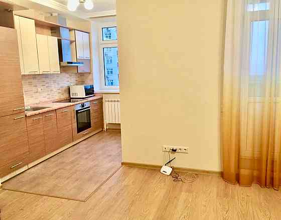 Продається евродвушка в комплексі  Калнишевського вул. 7. Без комісії! Київ