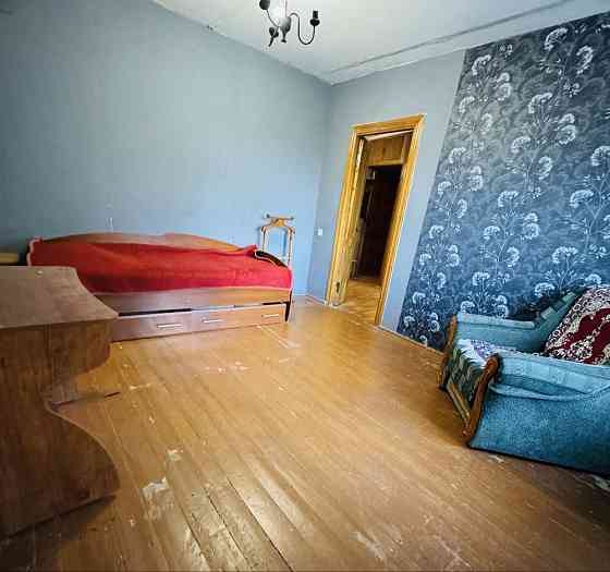 Продам двох кімнатну біля озера у м.Новий Розділ. Новий Розділ