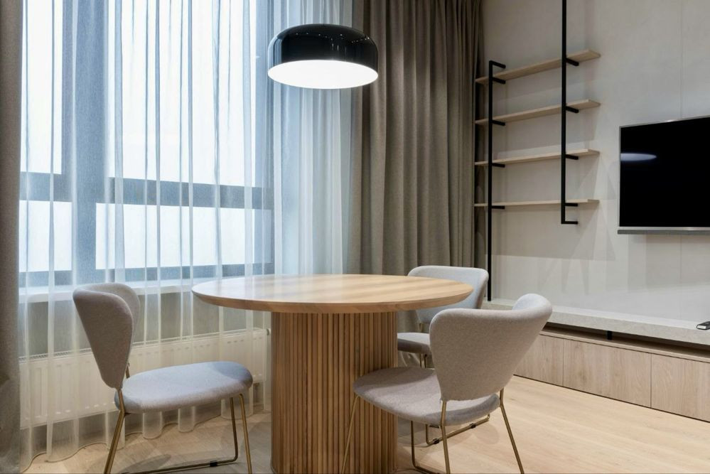 ЖК Славутич метро в пешей доступности 2-к квартира студия Киев - изображение 1