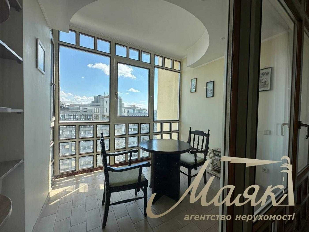 Оренда дворівневої квартири по вул.Верхогляда 4, Печерський район. Киев - изображение 7