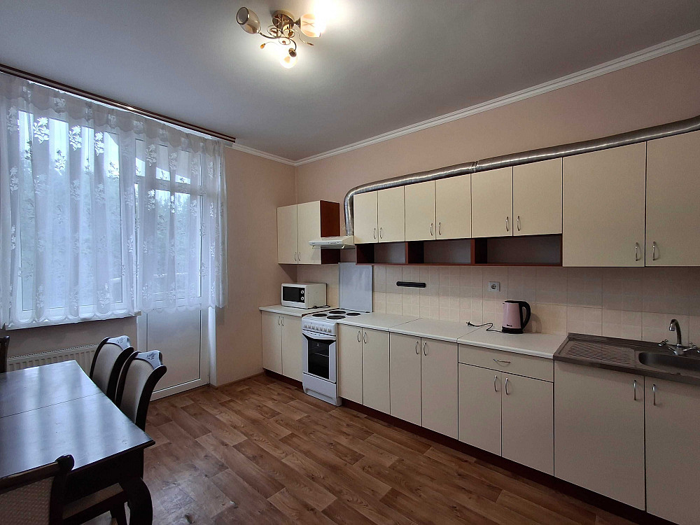 Актуальна вільна! Лікоград Рудницького Ломоносова  унів.Шевченка ВДНГ Киев - изображение 1