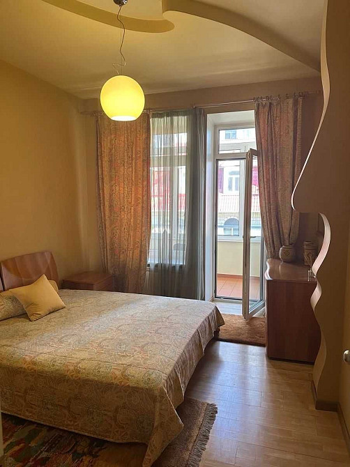 Без комісії! Історичний центр Киев - изображение 1