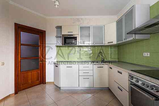 STOP 4к Почайнинська 25-49 Нижній Вал Поділ Дніпровська Набережна Киев