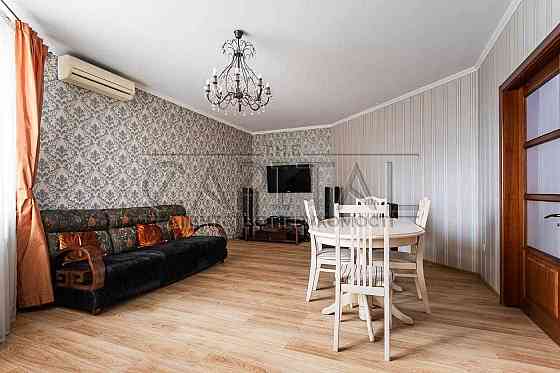 STOP 4к Почайнинська 25-49 Нижній Вал Поділ Дніпровська Набережна Киев