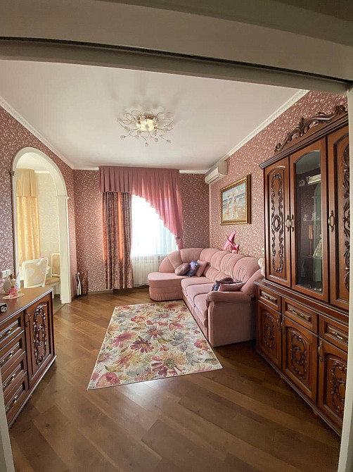 Двокімнатна, євроремонт, 60 м2, вулиця  Михайла Бойчука 12а Киев - изображение 1