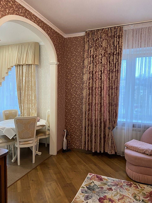 Двокімнатна, євроремонт, 60 м2, вулиця  Михайла Бойчука 12а Киев - изображение 3