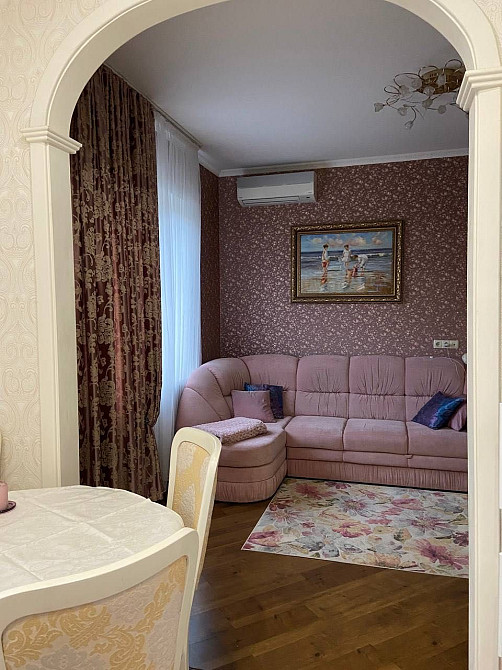 Двокімнатна, євроремонт, 60 м2, вулиця  Михайла Бойчука 12а Киев - изображение 4