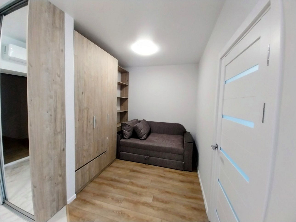 Однокімнатна ,з додатковим спальним місцем Вишневое - изображение 1