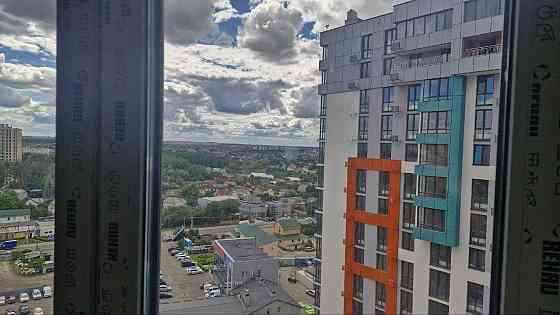 Велика однушка. ЖК "Crystal Avenue". 5 черга. Поруч парк із озером Петропавлівська Борщагівка