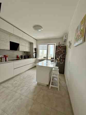 Бориса Гмирі 16а. «Патріотика» Киев