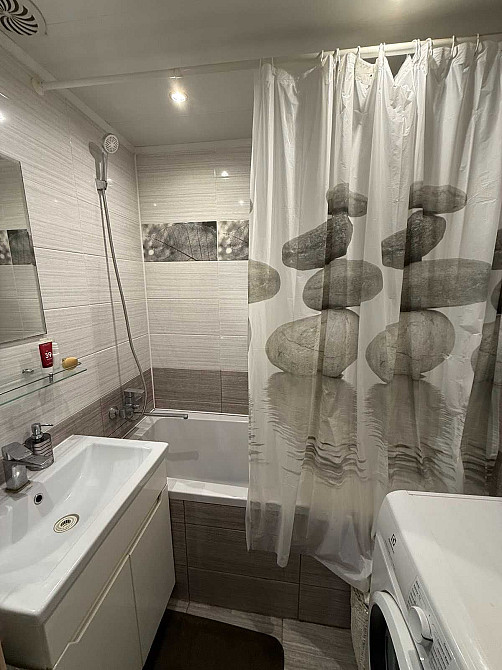 Продам 2-кімнатну квартиру Малий ринок Запоріжжя - зображення 1