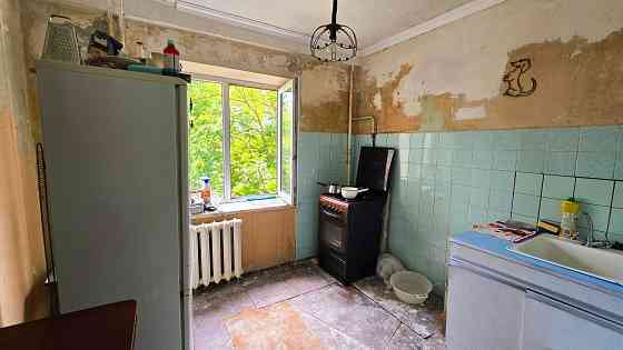 ТОП! Квартира під ремонт у престижному районі Русанівський бульвар Киев