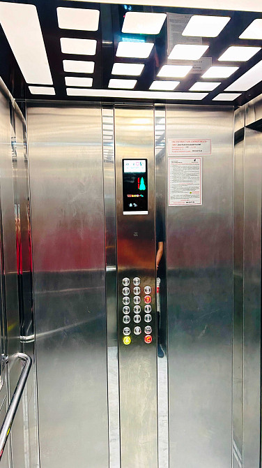 Двокімнатна квартира в центрі міста з частковим ремонтом Луцк - изображение 4