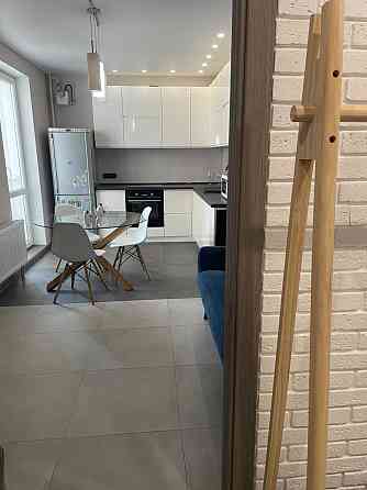 Продам 3-х к.кв. новострой ЖК Ньютона. Новые Дома. Коммунальный рынок Харьков