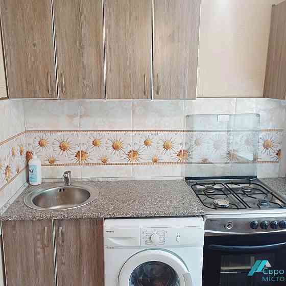 продам затишну квартиру з меблями  вул. Добровольчих батальонів Запоріжжя