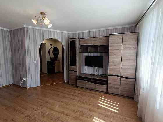 Терміново\  Продаю дворівневу \2 кім.квартиру Ивано-Франковск