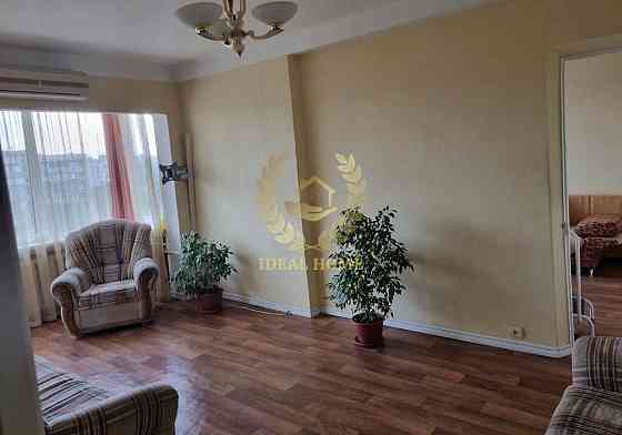 Продаж 3 к. квартири м. Лівобережна Киев