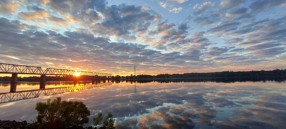 Стиль. Комфорт.Безпека. Квартира в ЖК «Рибальський» чекає на тебе! Киев - изображение 1