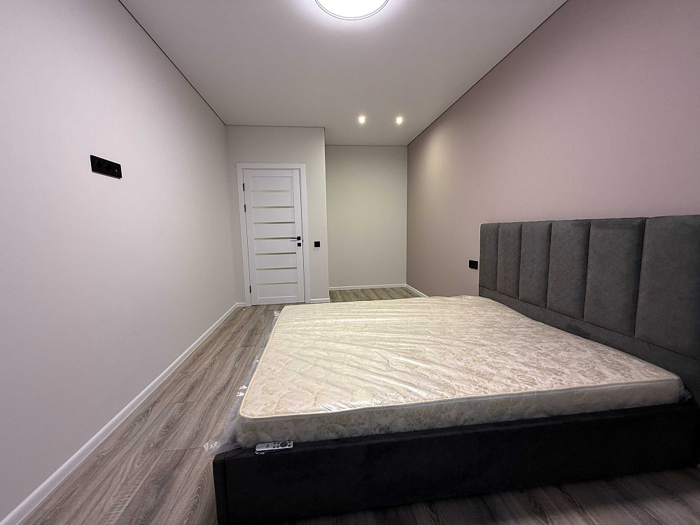 Терміново! Євродвушка 42м в Центральному парку Чехов парк без комісії! Ирпень - изображение 8