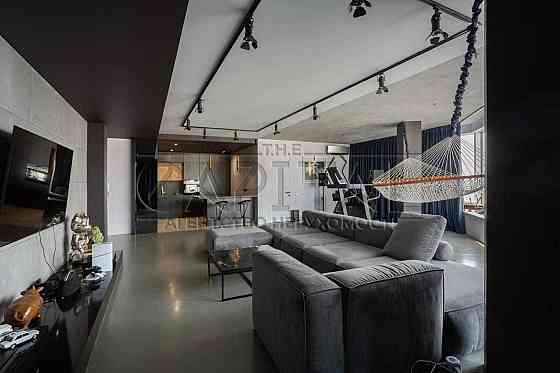 Повноцінна 3-кімнатна 163 м2 в ЖК Абрикос ! Закритий двір ! ПАРКІНГ ! Киев